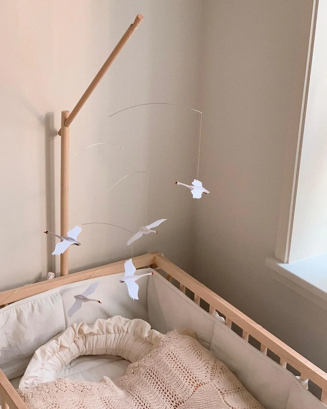 Nieuwheid items Noordse stijl windgong voor kinderkamer babybed hangende bel geboren kinderdagverblijf cadeau pography rekwisieten kawaii decoratie 230428