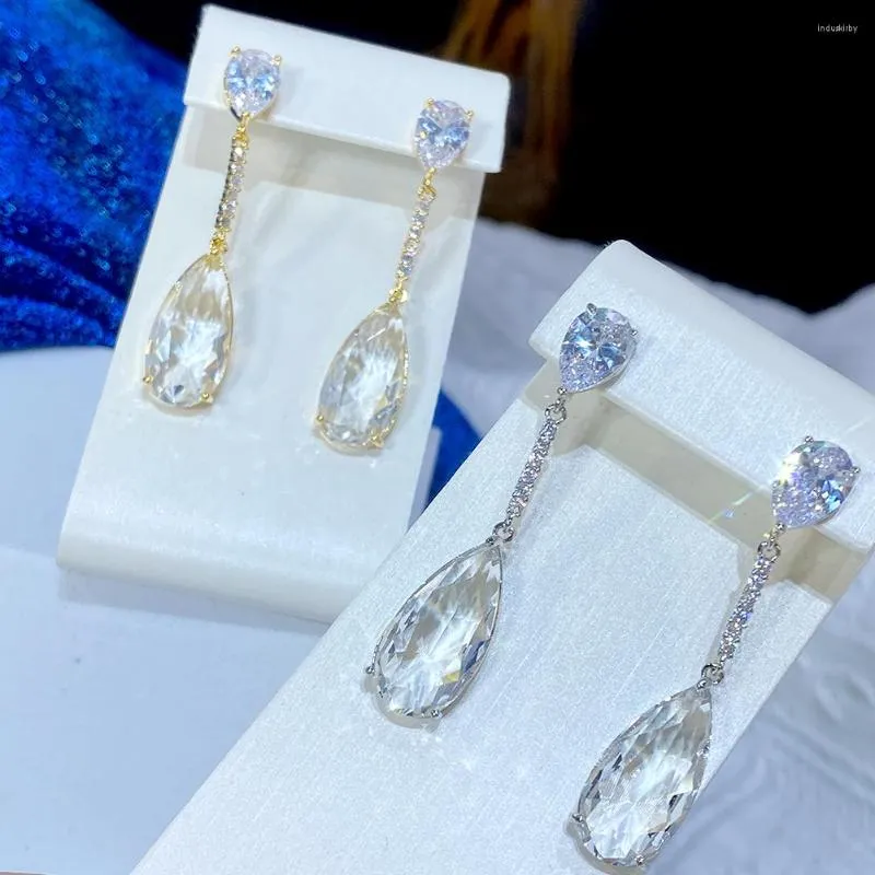 Dangle Earrings ASNORA Simple Women Fashion Cubic Zircon Water Drop Pendant Earring For Wedding Party Accessories Jewelry E137