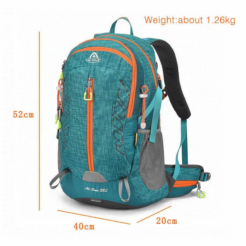 One polar mountaineering backpack 2025
