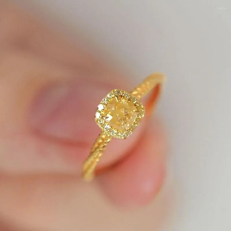 Cluster ringen kleine suiker gele diamantring vrouwelijke natuurlijke topaz edelsteen index mode luxe hoog hoog