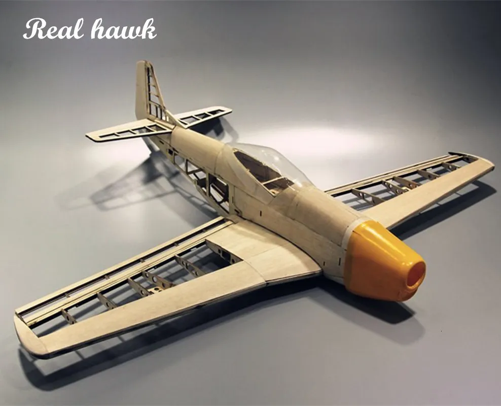 Vliegtuigen Modle RC Vliegtuig Laser Cut Balsa Wood Airplane Kit P51 -frame zonder deksel Wingspan 1000mm Model Building Kit 230503