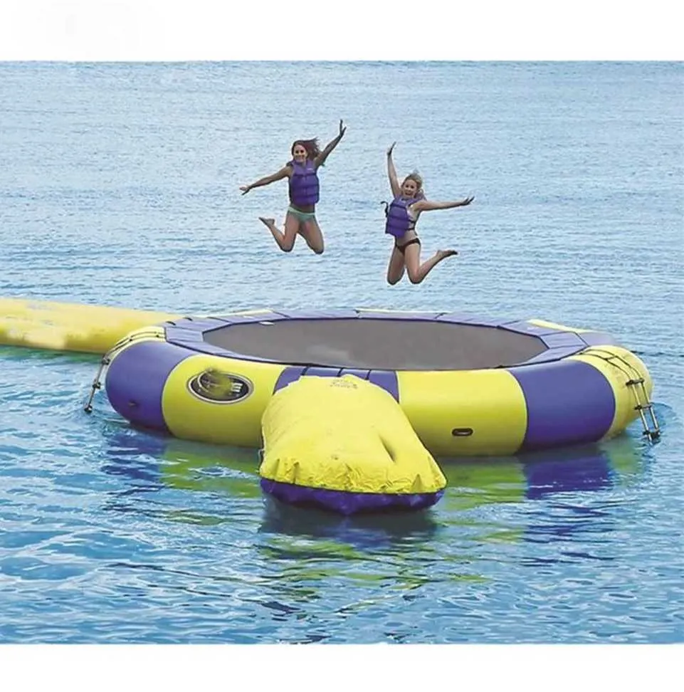Tamanho B por navio 35 dias esportes ao ar livre Bens azul amarelo trampolim inflável com tubo de deslizamento Bacha de travesseiro saltador para jogos de parque oceanal