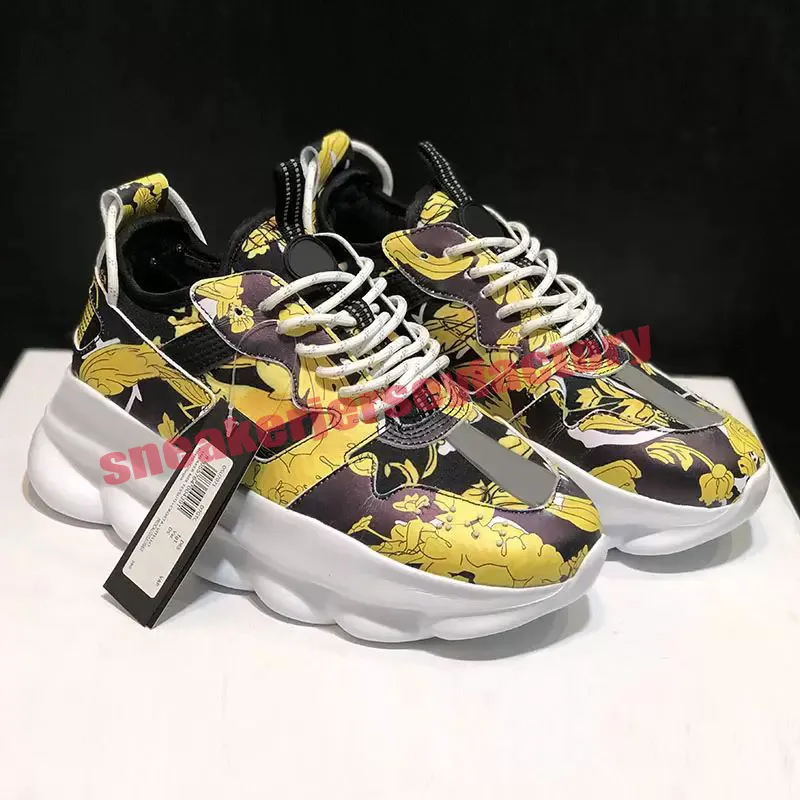 Top 2023 Italy China Top 10 Casual Shoes Sneakers Reflective