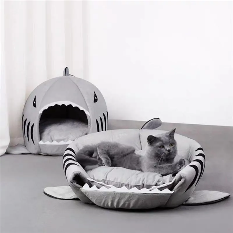 Matten Kreative Katze Bett Winter Schlafen Zwinger Warme Shark Kissen Abnehmbare Haustier Haus Innen Süße Korb Hund Spielzeug Hause Hamster käfig