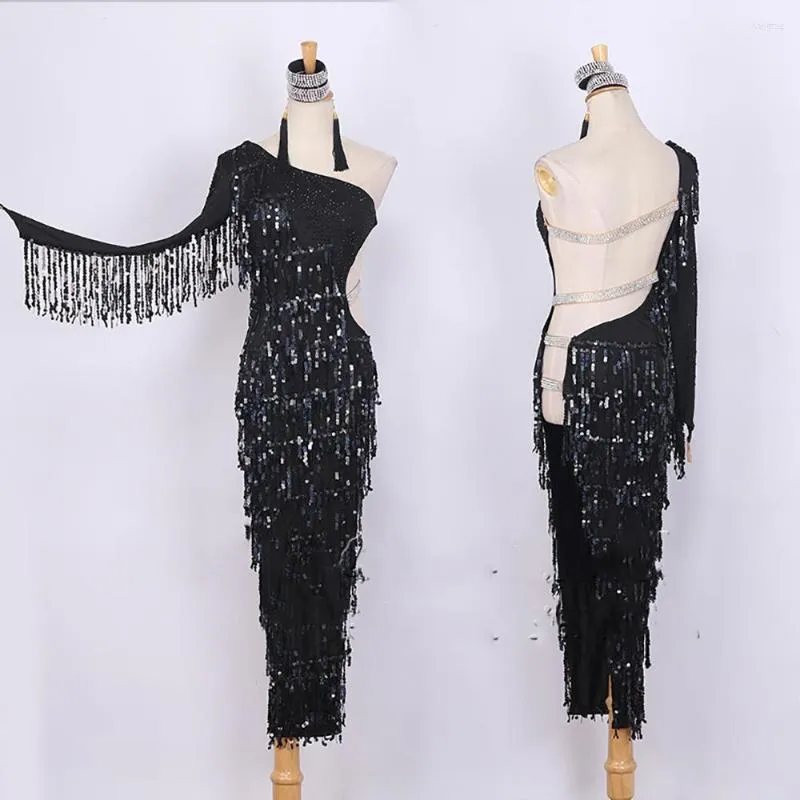 Stage Draag Sexy Latin Dance Dress For Ladies Black Color Backless Tassel Rok Pak Dames Ballroom Cha Rumba Samba Kleding B108