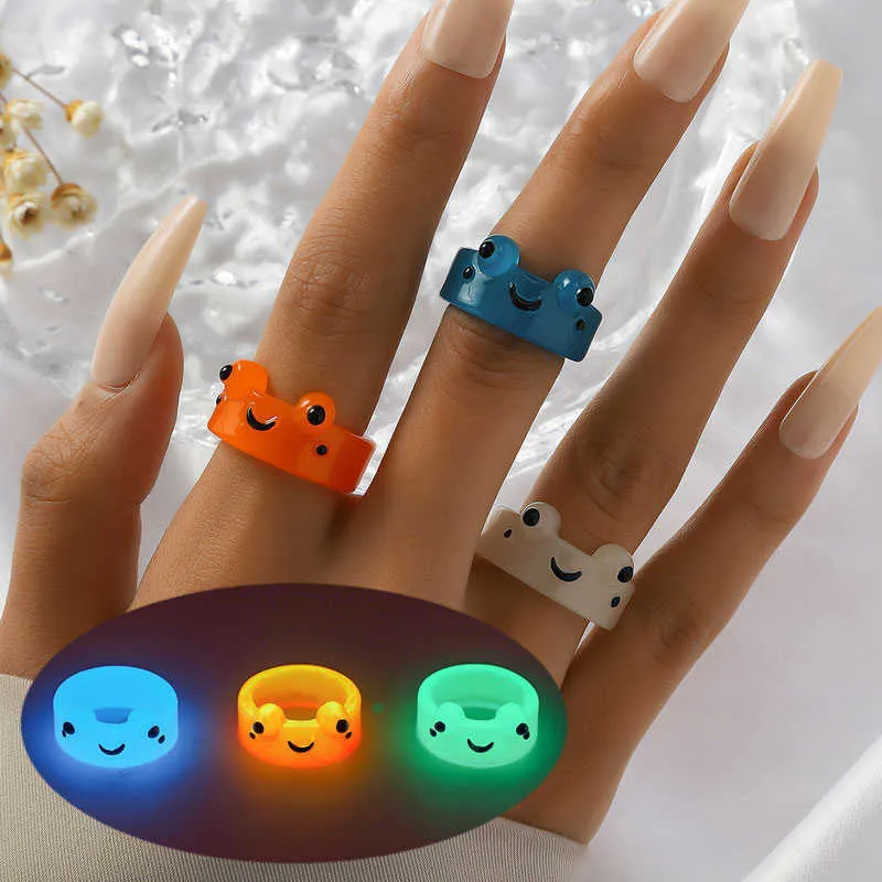Band Rings 2023 Fashion Luminous Frogs Acrylic Ring For Women