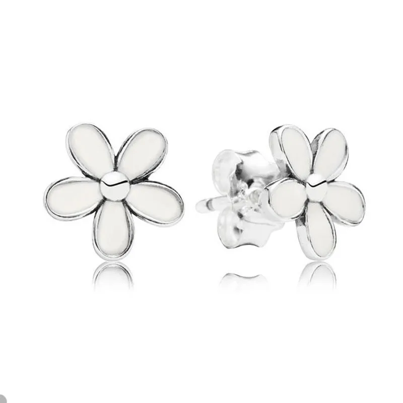 Pandora flower hotsell stud earrings