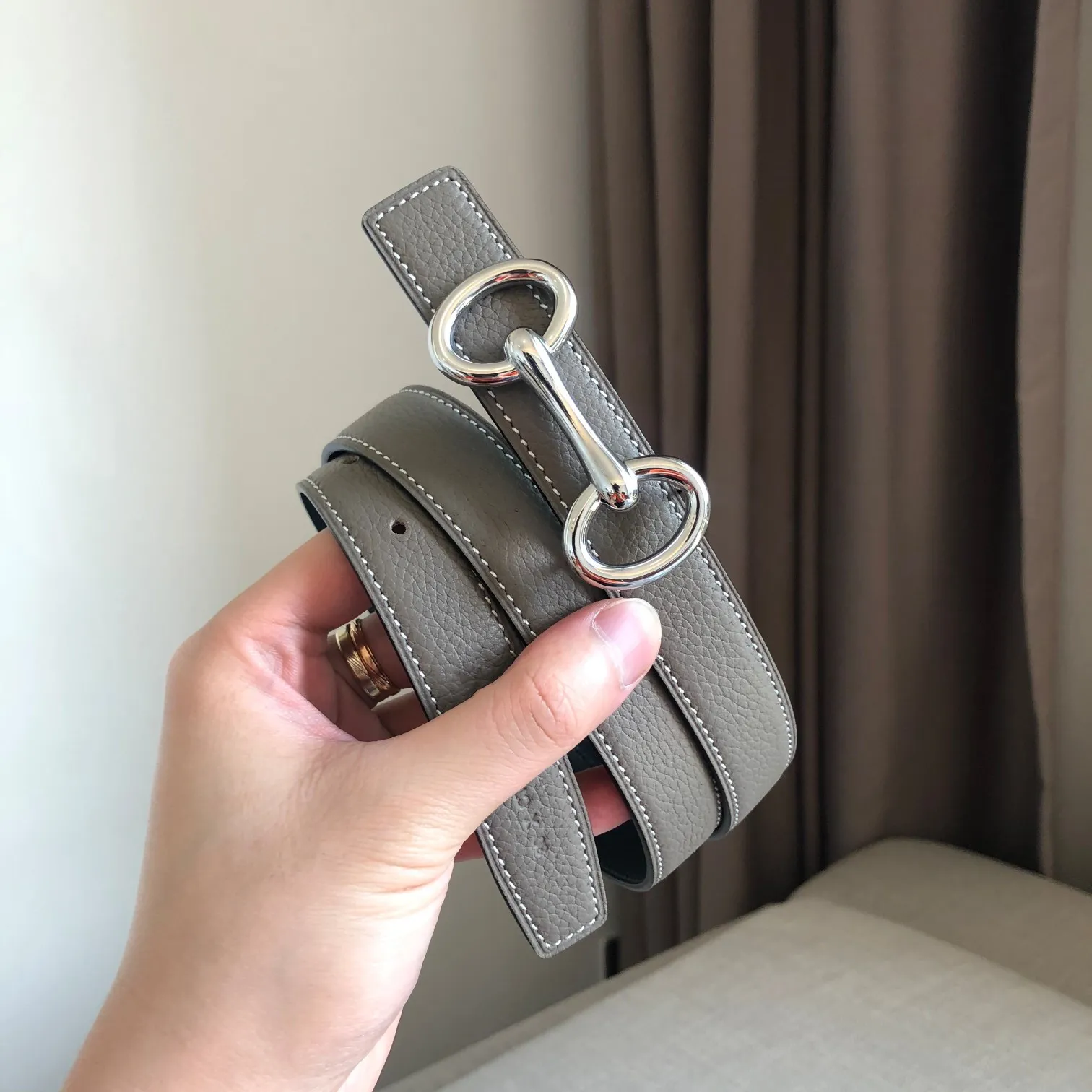 Womens Designer Belts For Sale Popular Designer Belts 2.4CM Width Gold Silver Buckle 95-115 Size Genuine Leather Geometric Buckle Fashion Gray Belts