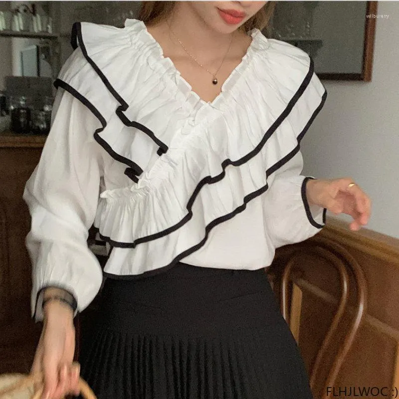 Blusas femininas 2023 Mulher de verão Chic Korea Japão garotas sexy camisas retrô branco camada preta bagunça de ombros de ombros