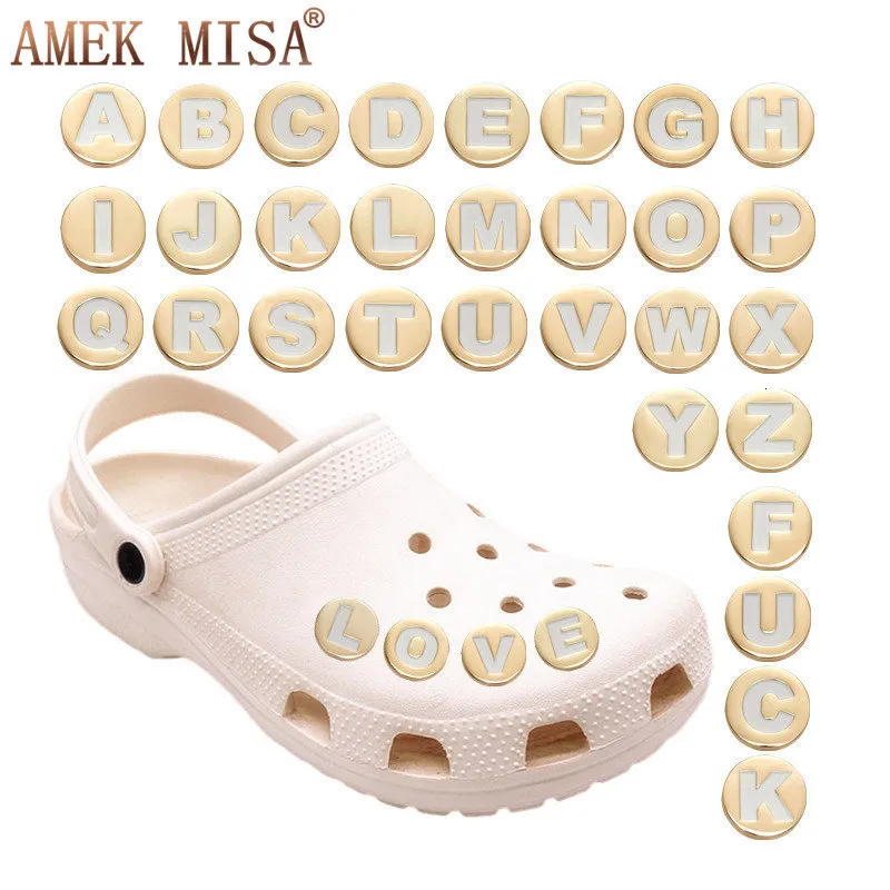 Sko delar tillbehör metall 26 engelska bokstäver charms gyllene alfabet jibz original dekoration fit croc crogs sandal x mas gåvor 230503