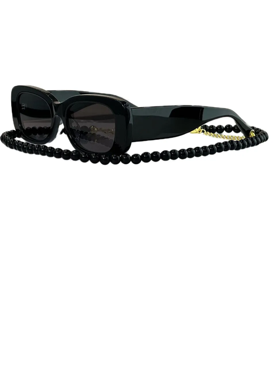 Damen-Sonnenbrille für Damen und Herren, Sonnenbrille für Herren, modischer Stil, schützt die Augen, UV400-Linse, mit zufälliger Box und Etui 5488