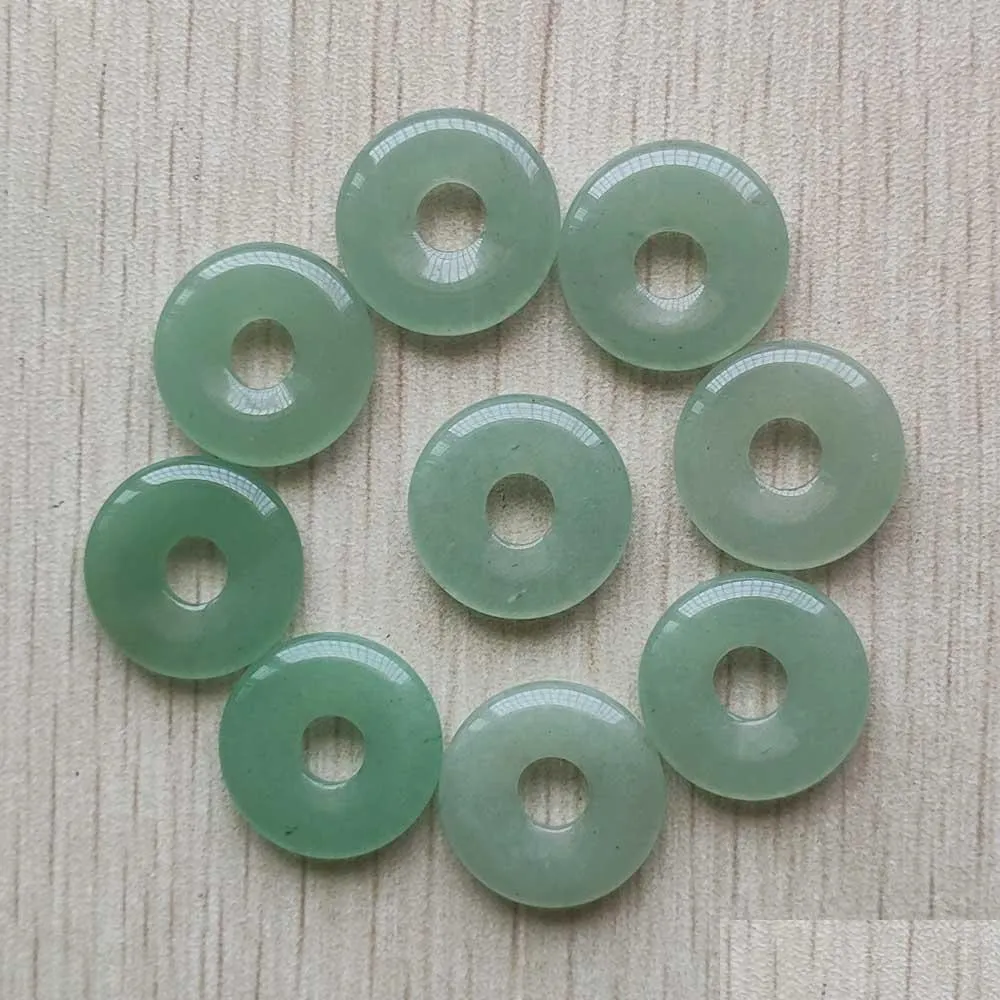 Ciondoli rotondi assortiti 18 mm cerchio ciambella verde avventurina pietra naturale pendenti in cristallo per collana accessori creazione di gioielli goccia Dhodc