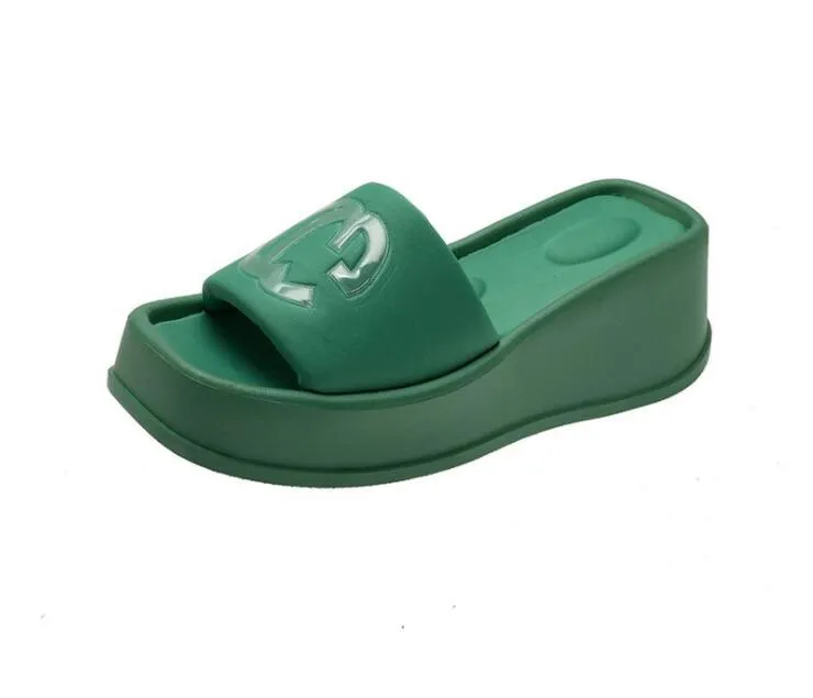 Designer Sandali di lusso Pantofole da donna Piattaforma piatta Ciabatte in pelliccia Ciabatte in tela Nero Bianco Piscina Donna Sandalo casual in paglia Parigi Scarpe da spiaggia