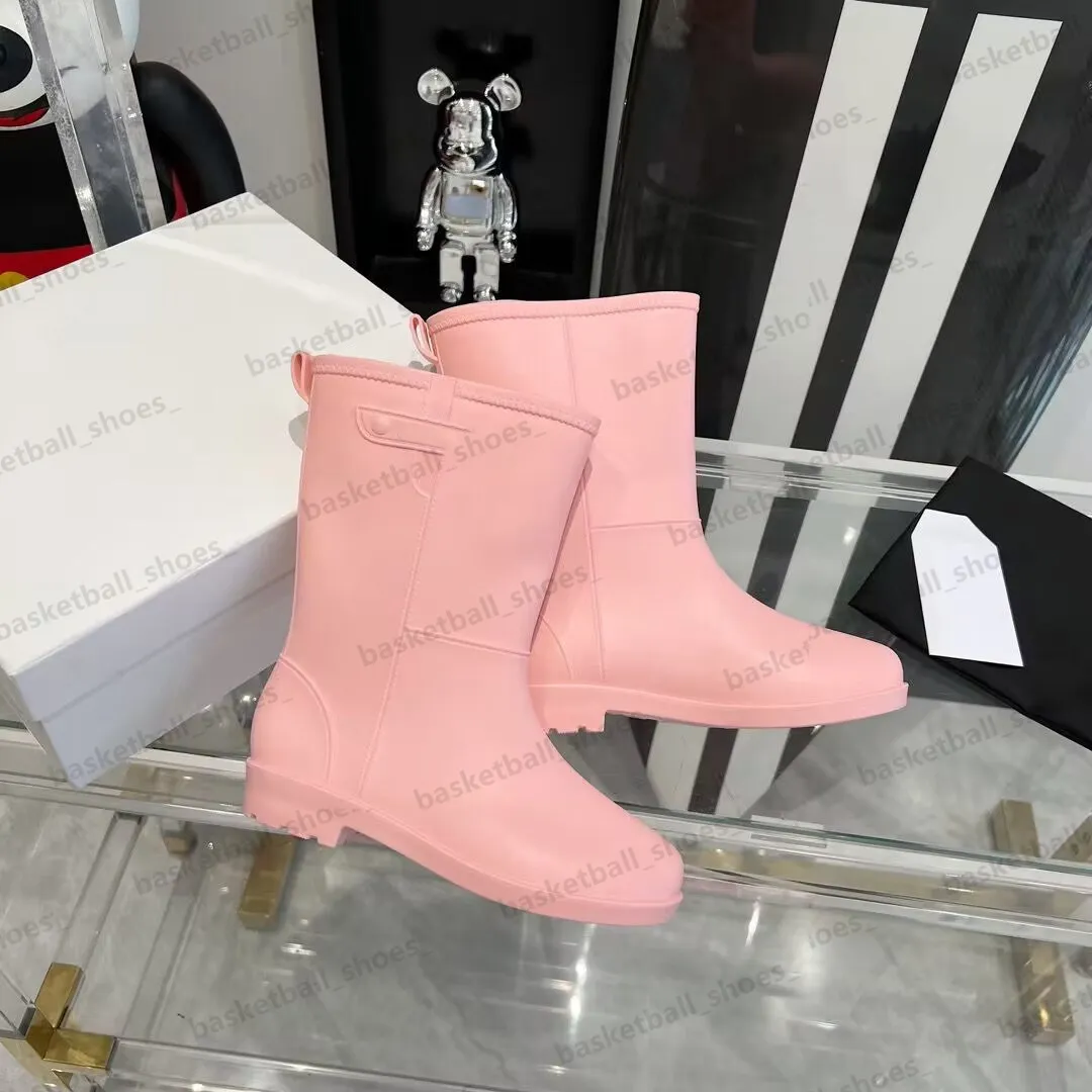 Seven rain boots 2025