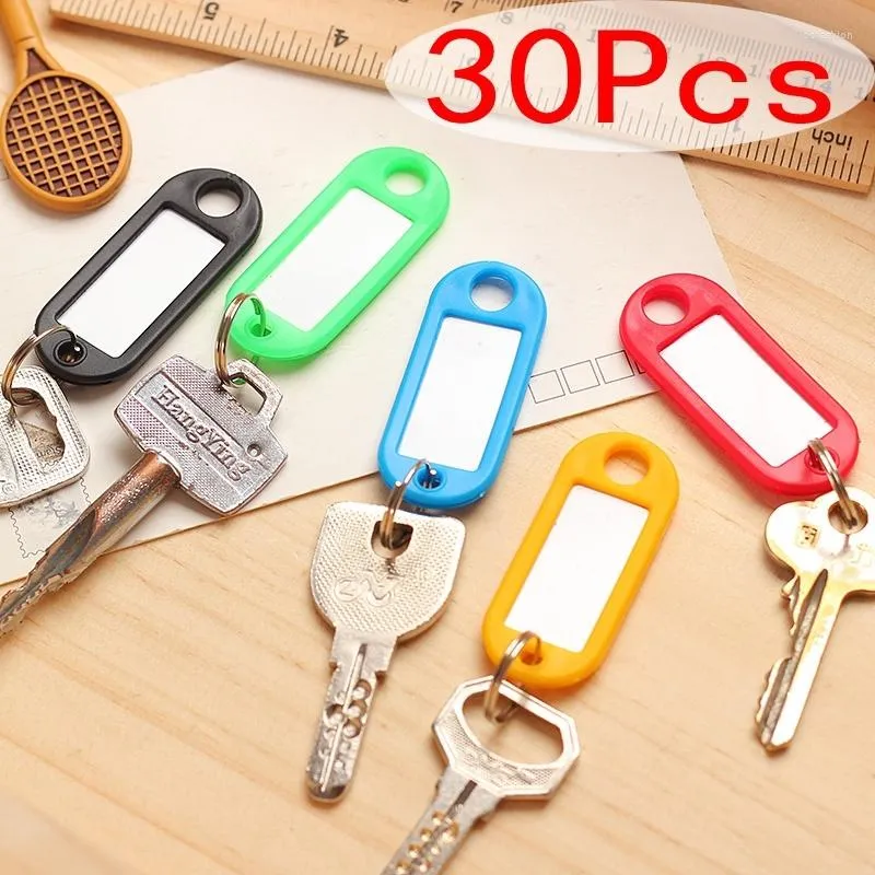 Porte-clés 30 pièces en plastique coloré porte-clés chaîne signe bagages accessoires