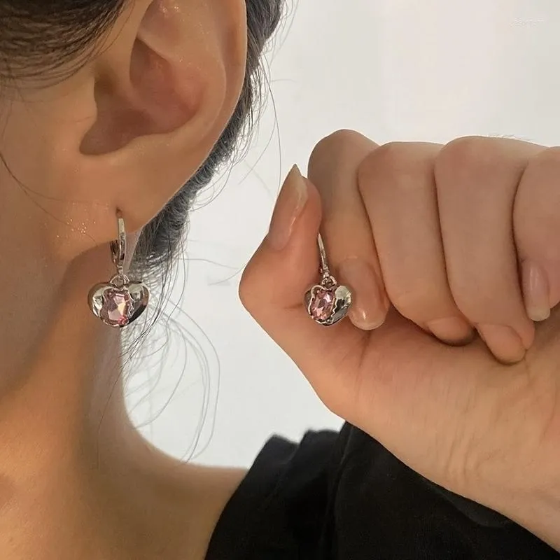 Hoop örhängen vsnow Creative Pink Crystal Rhinestone Earings For Women ovanlig kärlek Hjärt Silverfärg Metall smycken Tillbehör