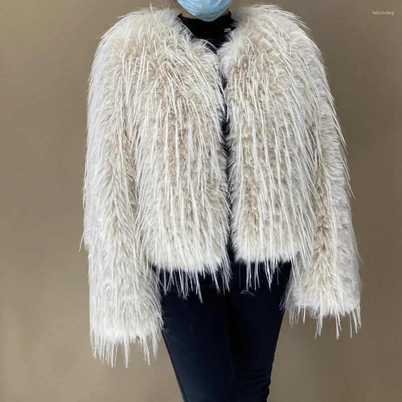 Futro damskie 2023 Płaszcz Kobiety Wysokiej jakości moda sztuczna sztuczna szopa szopa krótka kurtka