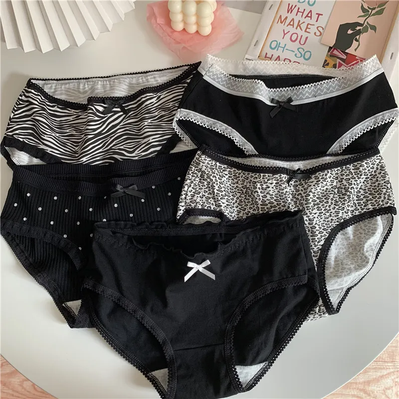 Kadın Panties 5pcsset Kadınlar Pamuk Külotu Seksi Zebra Leopar Baskı Kızlar Kadın Kılavuzları Yumuşak Şortları UNTERPANTLAR 230503