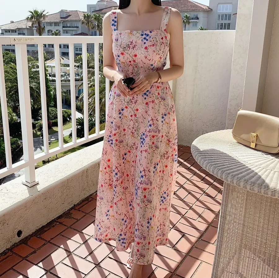 Romantic Korean Pink Chiffon Print smart casual party dress for Women - Elegant and Long for Summer Beach Wear (White)