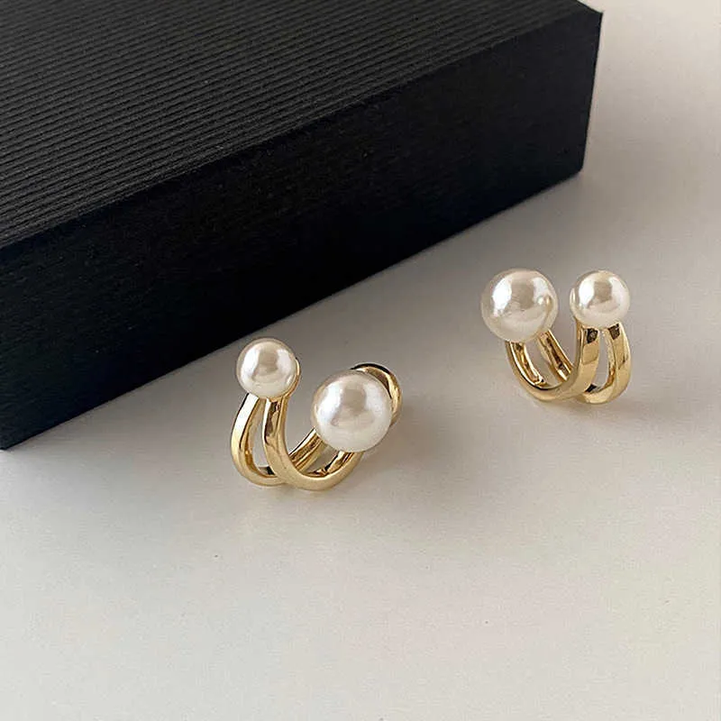 Stud Vintage Elegant Irregular Pearls Stud Earrings for Women New Trend Daily Accessoire Exquisite Jewelry Femme