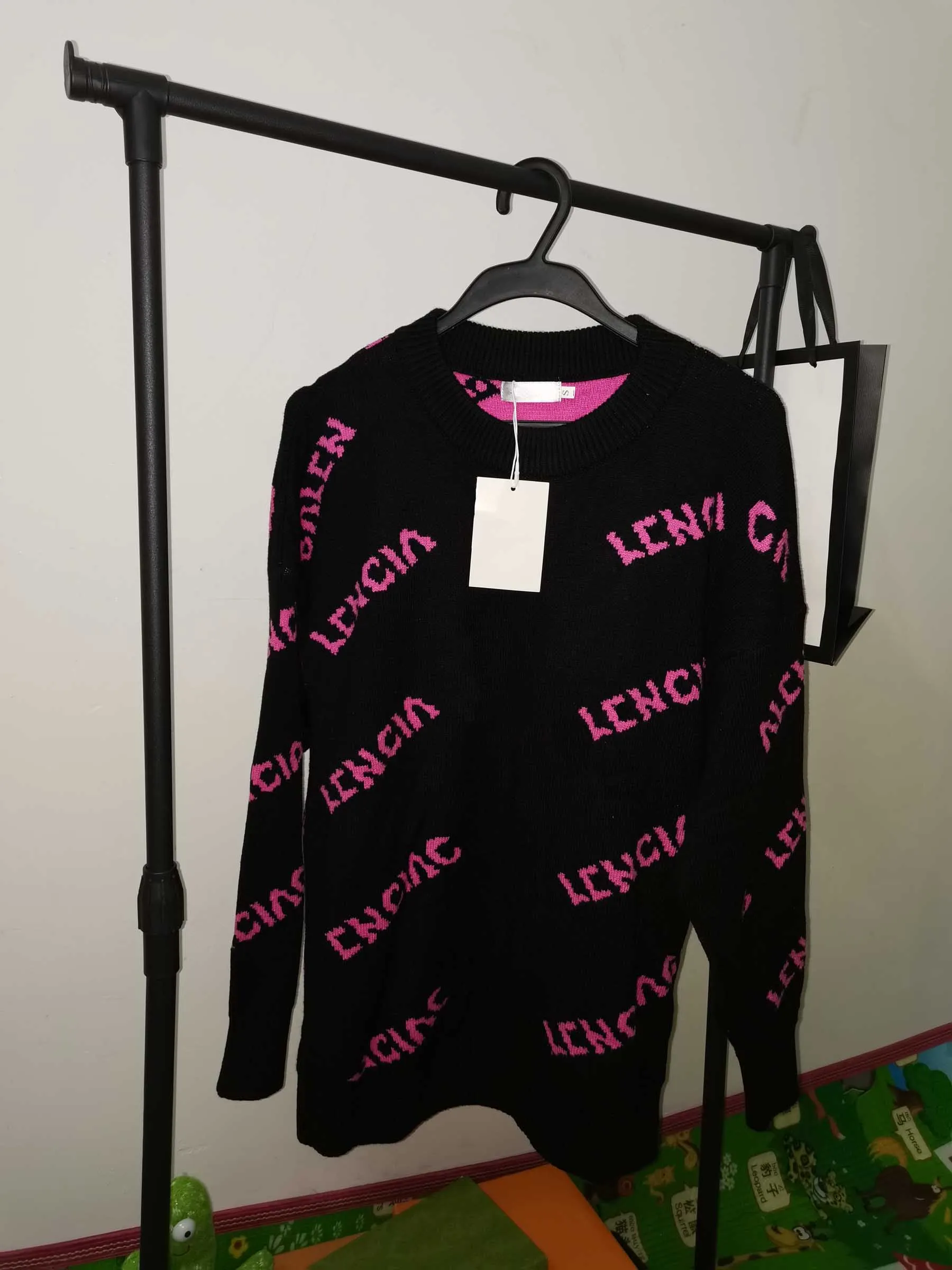 스웨터 디자이너 남성 여성 선임 클래식 레저 다색 가을 겨울 따뜻한 편안