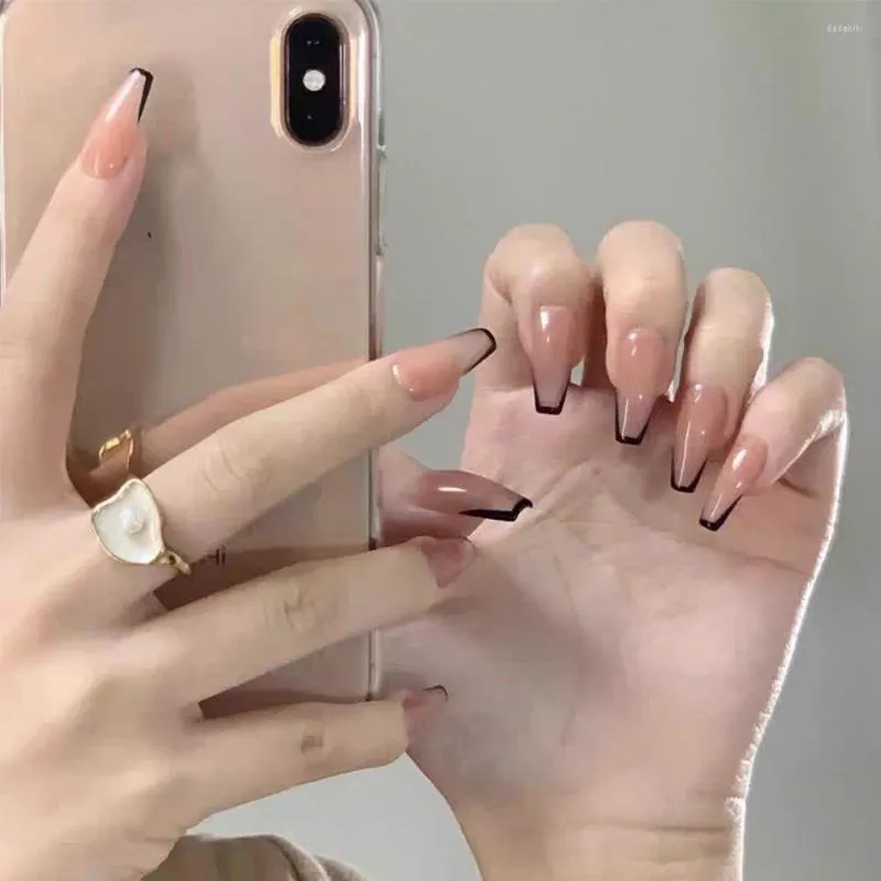 Falska naglar tryck på akrylkista enkel fransk stil svart kant bärbar nagel färdig konstgjord med gelé lim snabbt skicka