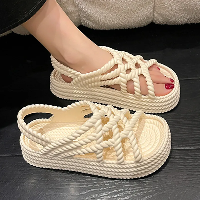 Pantofole Platform Weave Hollow Design Women Sandali 2023 Summer Slides Soft Antiscivolo Casual Fashion Woman Shoes 230504