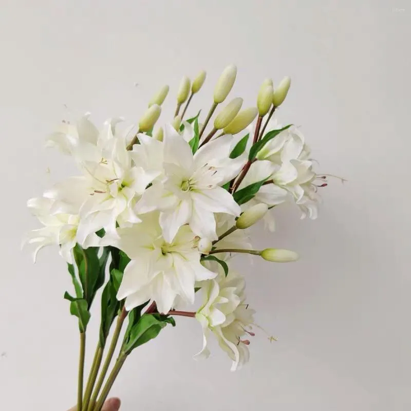 Dekorative Blumen 1pc Weiße Lilie Kunstseide Zweig Diy Home Blumenarrangement Ornamente Hochzeit Dekoration Gefälscht
