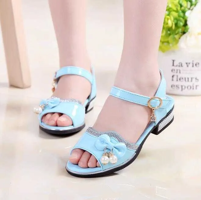 Fantasy sandals 218 best sale