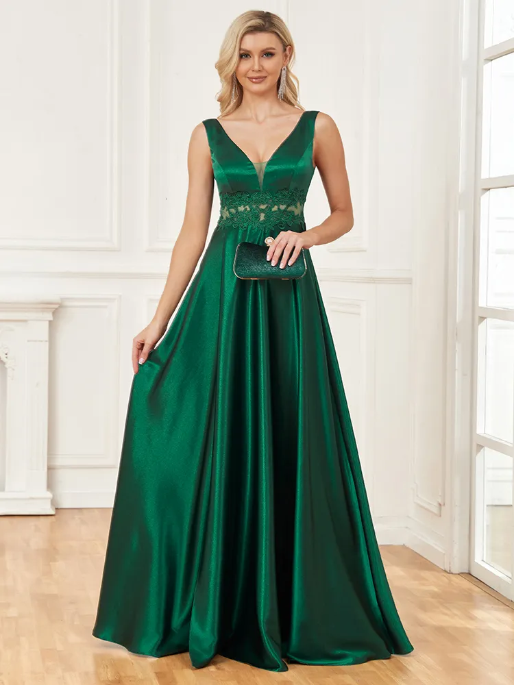 Emerald Green Satin V Neck Mermaid Evening Dress ... From Kong04, $123.6 |  DHgate.Com