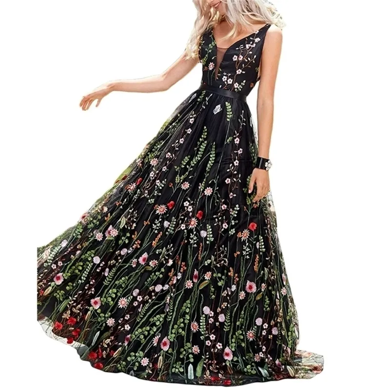 strapless open back dress Embroidered Tulle Gown – AnelTashe main image 1