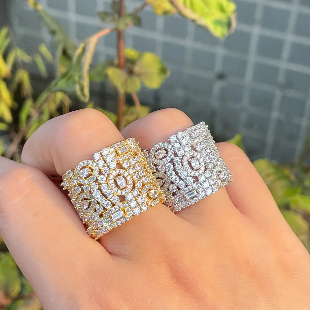 Pierścienie zespołowe cwwzircons luksus cz biały złoto plisowany duży otwarty mankiet Regulowany pierścionek zaręczynowy na wesele kobiety biżuterii R226 230504