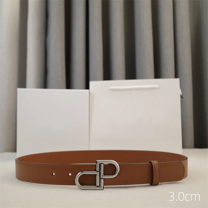 Cinturón de diseñador para mujer Hombres dama Cinturones de lujo Cintura Cinturón de cuero de vaca Hebilla suave Cinturones de alta calidad Ancho 3.0 cm