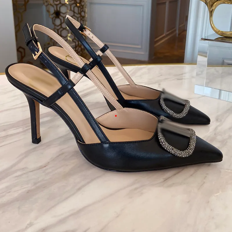 Scarpe con tacco giovanili sales