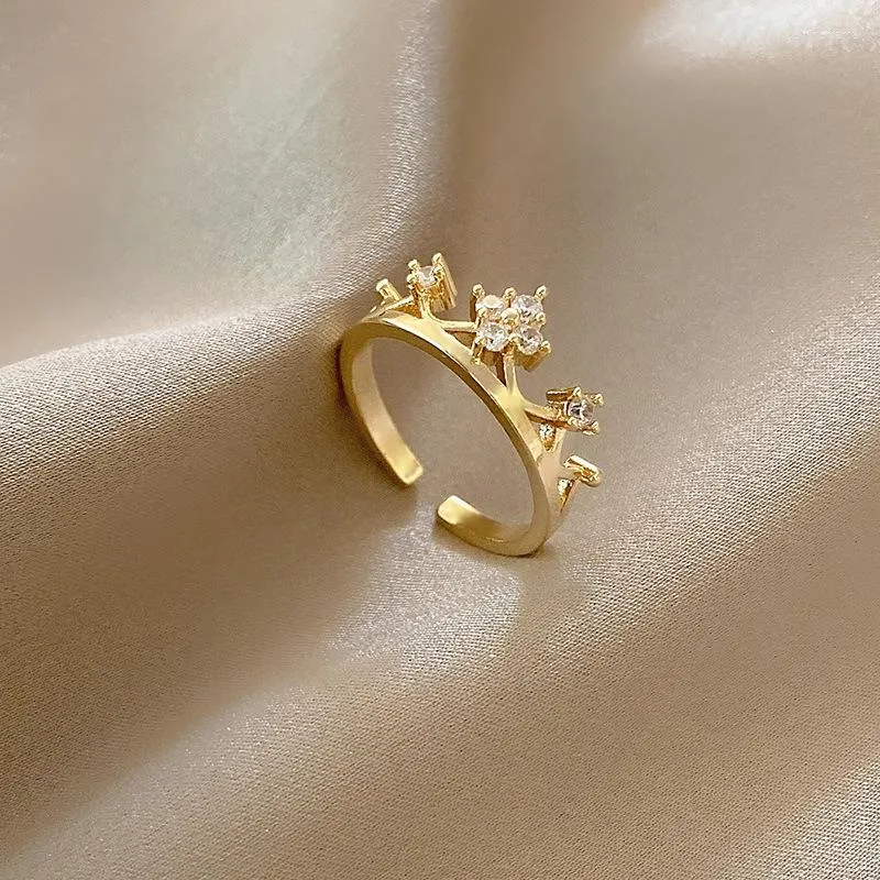 Cluster Rings Korean Adjustable Opening For Women Delicate Shiny Zircon Crown Index Finger Female Elegant Luxurious JewelryCluster
