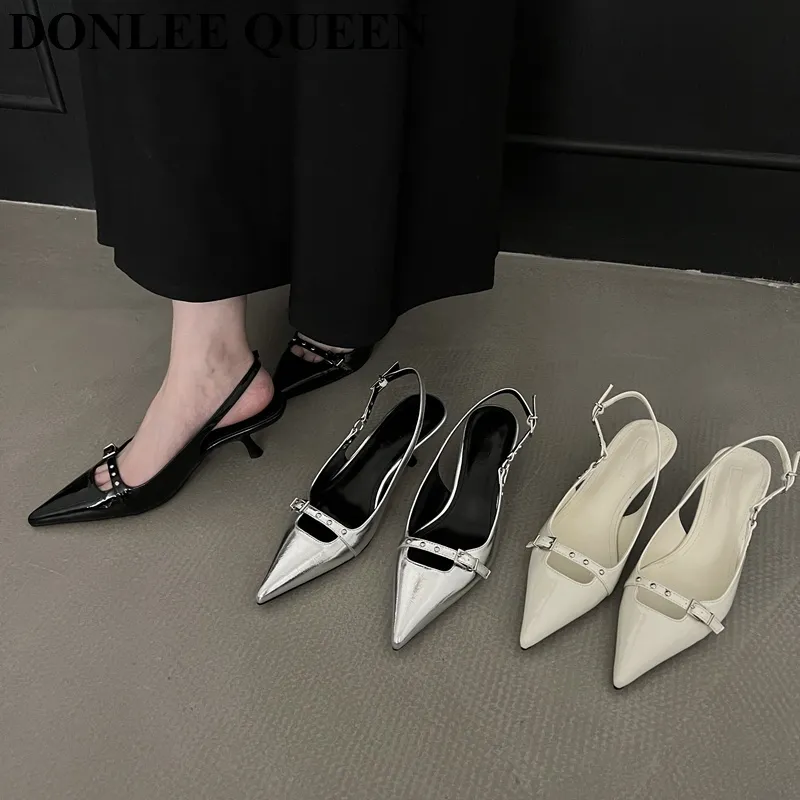 Sandały modne slingback kobiety med obcasy pompki buty nitów eleganckie spiczaste palce samice sukienki slajdy dżinsowe sandalias mejr 230503