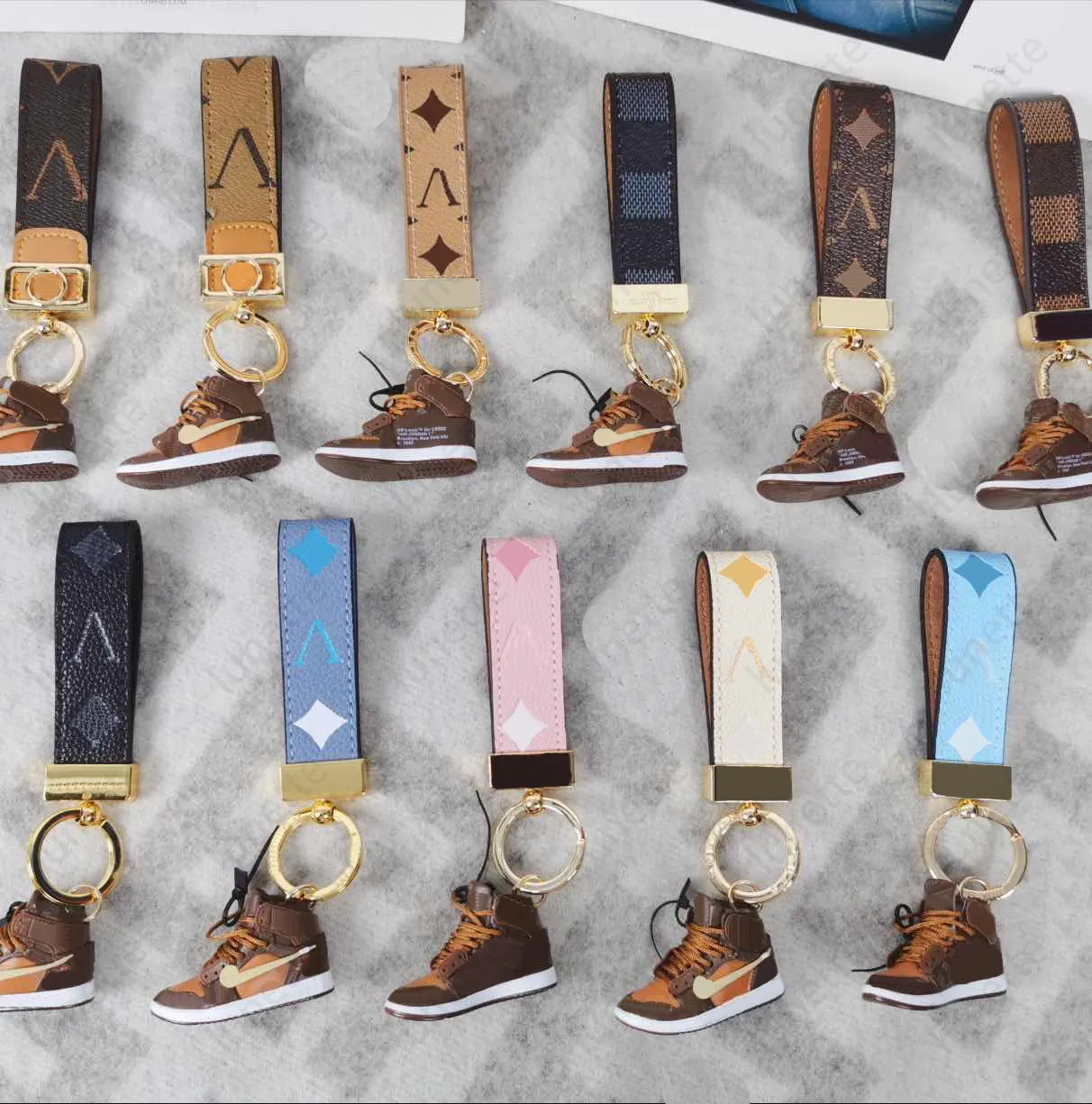Key hot sale lanyard designer