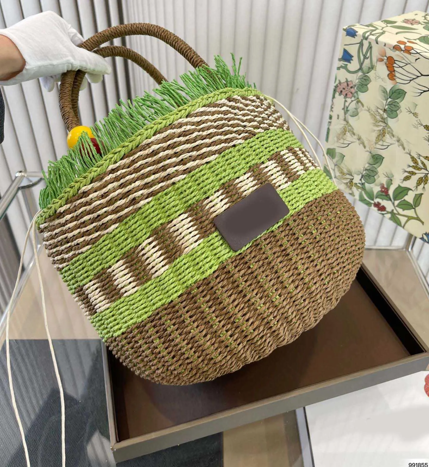 Raffia Straw Woven Handbag Vegetable Basket Ta Green Leaf Apple Type Green Large Capacity Handbag Casual Wallets 230504