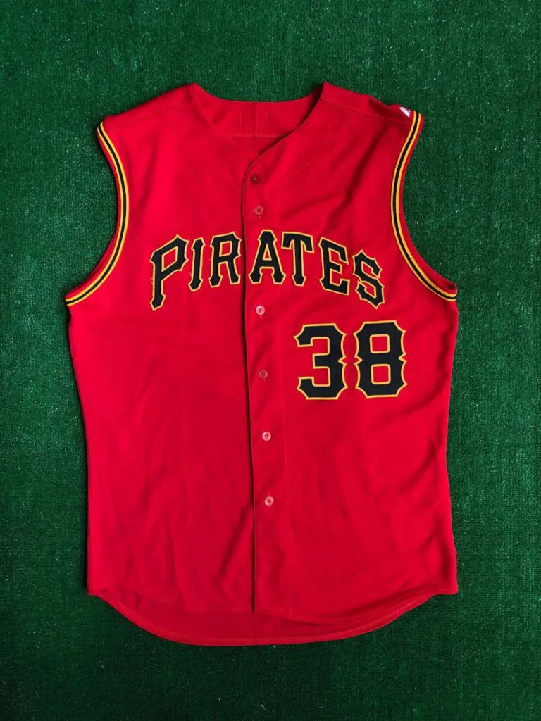 Pittsburgh pirates red jersey best sale