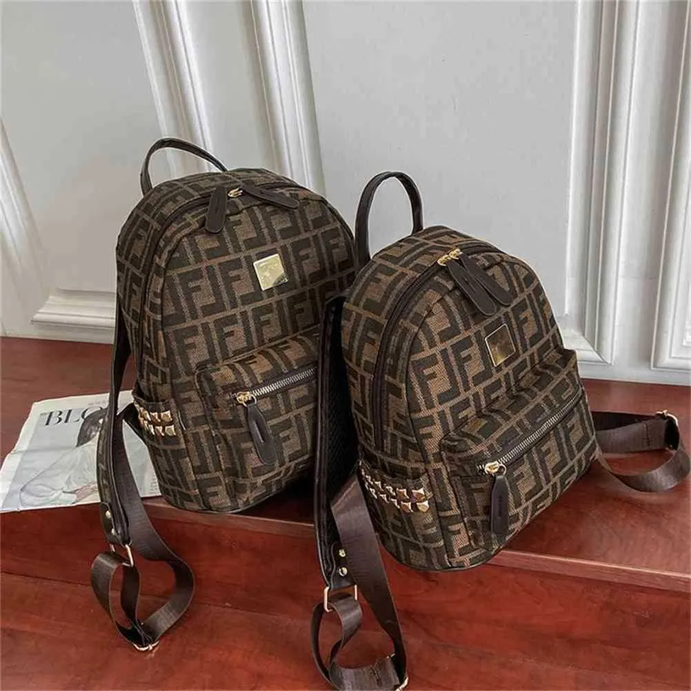 Large Capacity Printed Canvas Popular Backpacks For Female