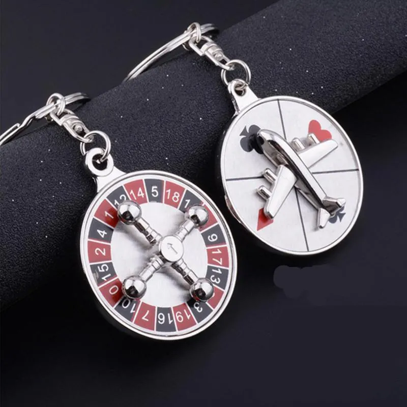 Keychains Fashion Creative Russian Turntable Key Chain Rotatable Aircraft Compass Keychain Gifts for Menwomen Jewelry