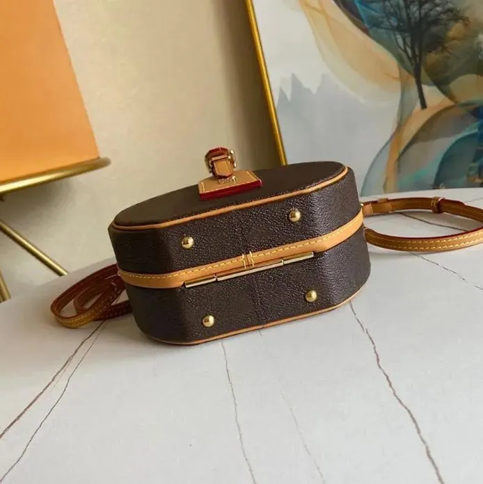 Lv mini petite boite chapeau top