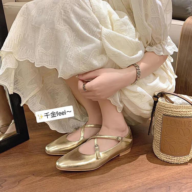 Ballerine con tacco cheap basso e cinturino