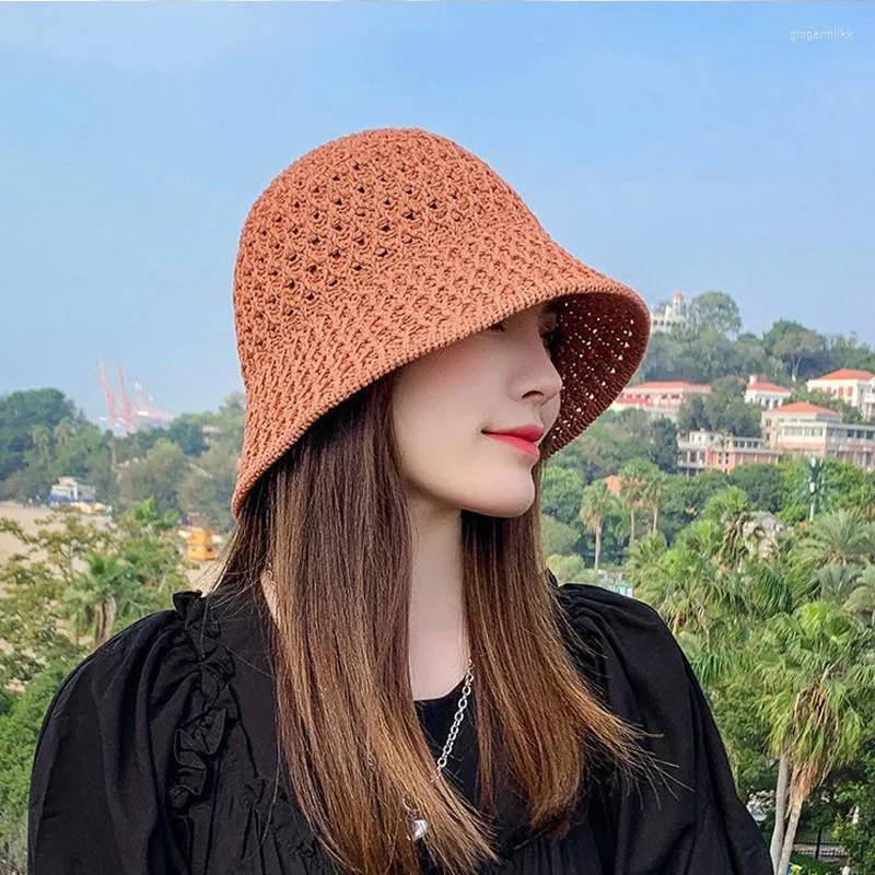 Cappelli a tesa larga Giappone Summer Ladies Bucket Protezione solare Pieghevole Scava fuori Traspirante Round Top Outdoor Holiday Beach Cap Hat per le donne