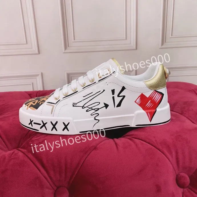 Designer sneakers clearance sale womens