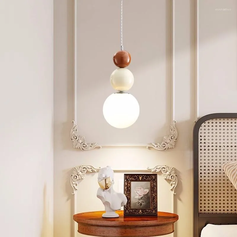 Chandeliers Pearl Lamps Modern Light Luxury Bedroom Bedside Ltalian Designer Simple Retro Home Decor Indoor Lighting Chandelier