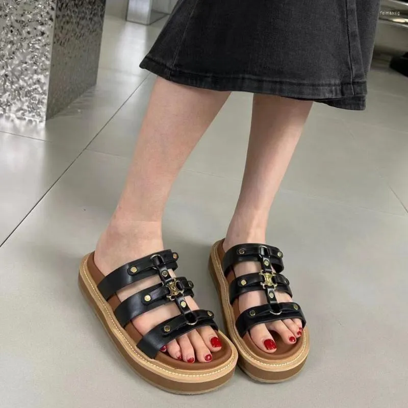 Slippare äkta läder kvinnors avslappnade stora kvalitetsglas fritidsplattform Comfy Walk Shoes Summer Gladiator Sandal