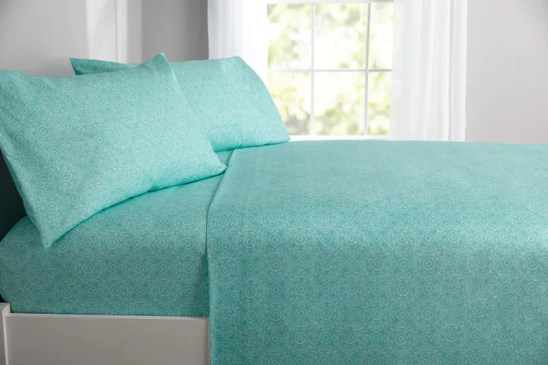 Mainstays navy medallion bed in a sales bag bedding
