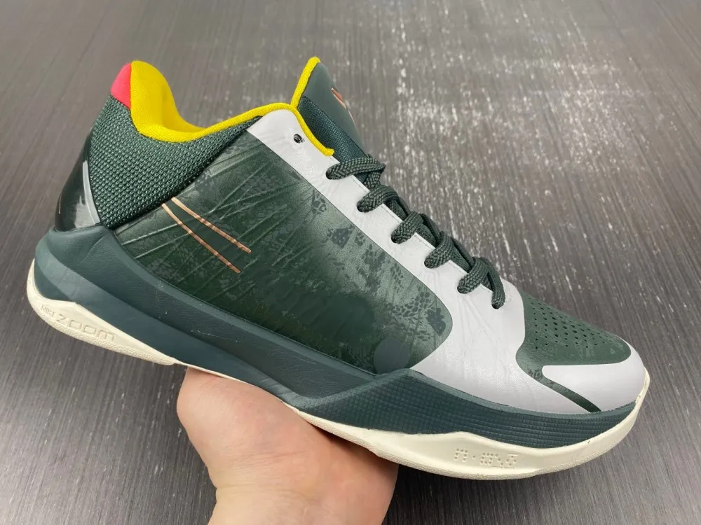 Forest green basketball shoes sales