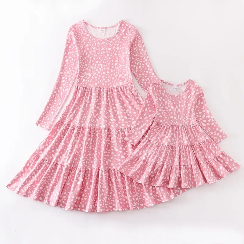 Passende Familienoutfits Girlymax Winter Frühling Abstammung Kleidung Baby Mädchen Mommy Me Pink Polka Dots Milchseidenkleid 230505